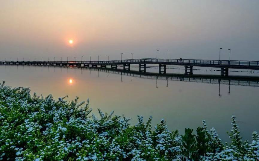 环湖骑行